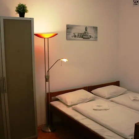 Hostel Walking Bed Lonyay *